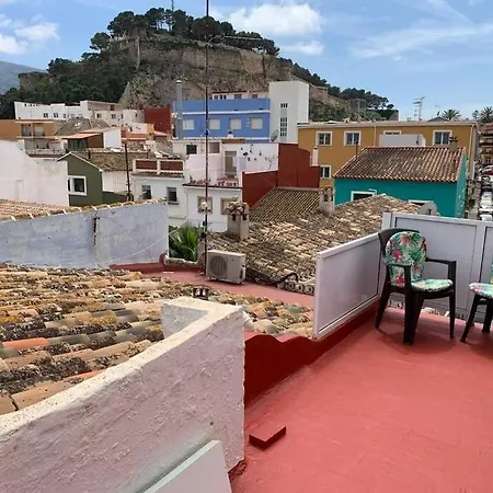 Casa Con Terraza En Barrio Marinero Vakantiehuis *