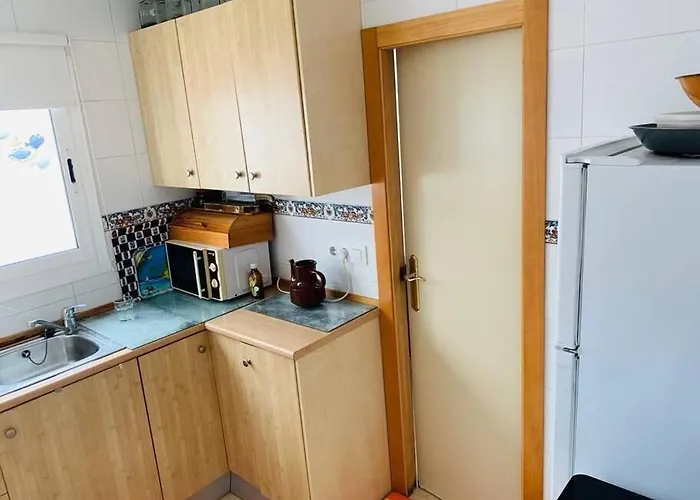 Vakantiehuis Casa Con Terraza En Barrio Marinero