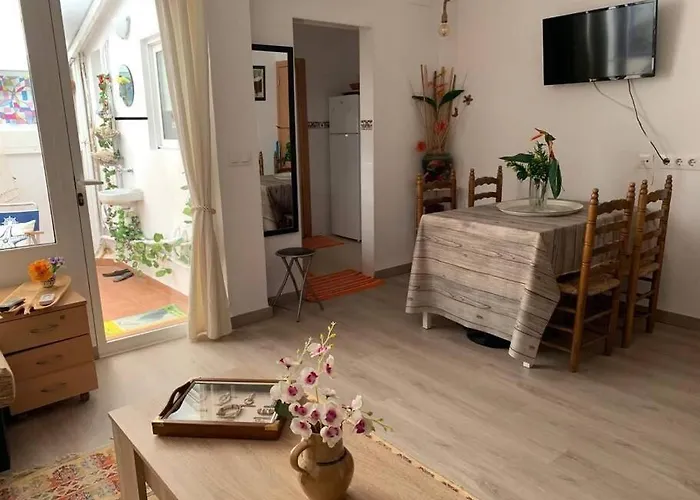 Vakantiehuis Casa Con Terraza En Barrio Marinero *